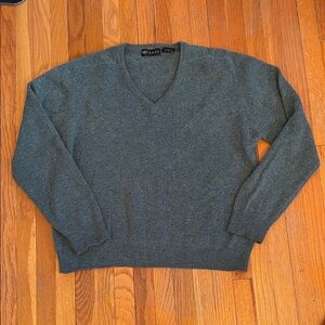 Vintage RETREAT Men’s Lambswool V-Neck Cottagecore Coastal Grandpa Sweater